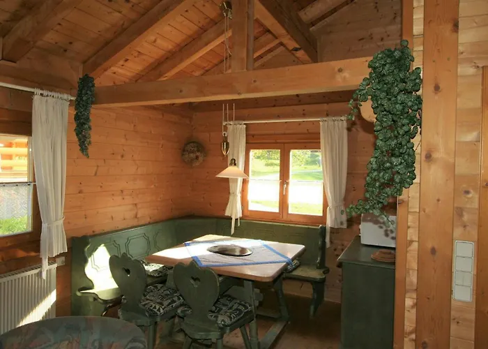 Naturerlebnisdorf 3 *